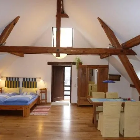 Apartment Beautiful With Big Garden