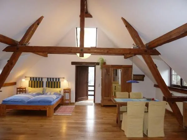 Daire Beautiful With Big Garden